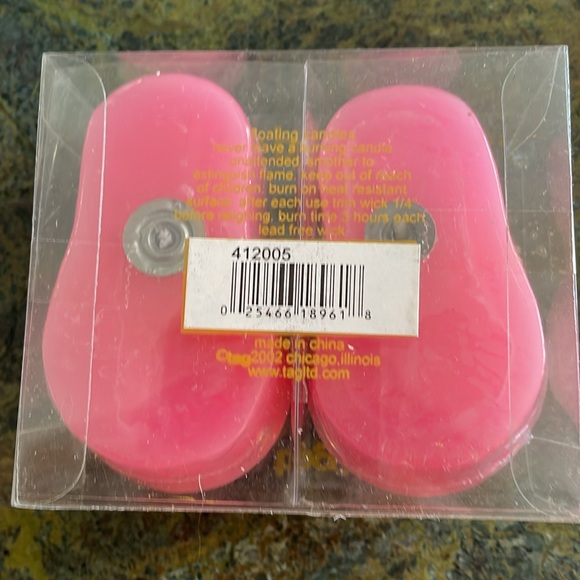 TAG brand floating flip flop candles! - Picture 2 of 2